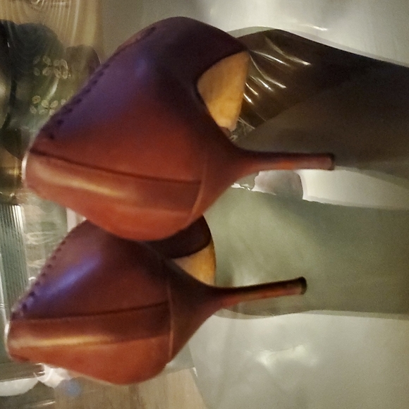 Gucci Peep Toe - Picture 7 of 10